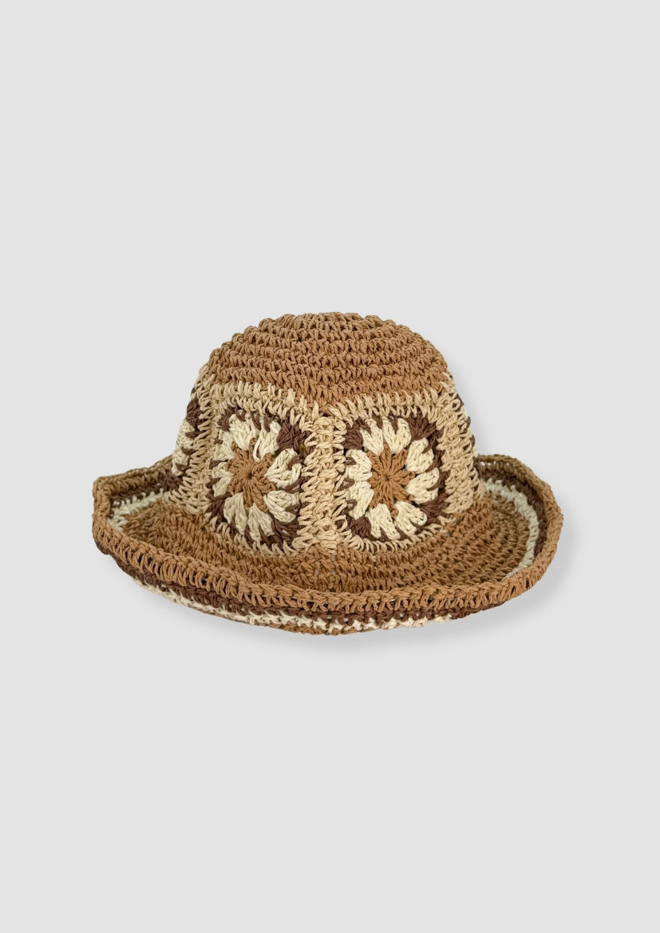 Bucket straw hat flower