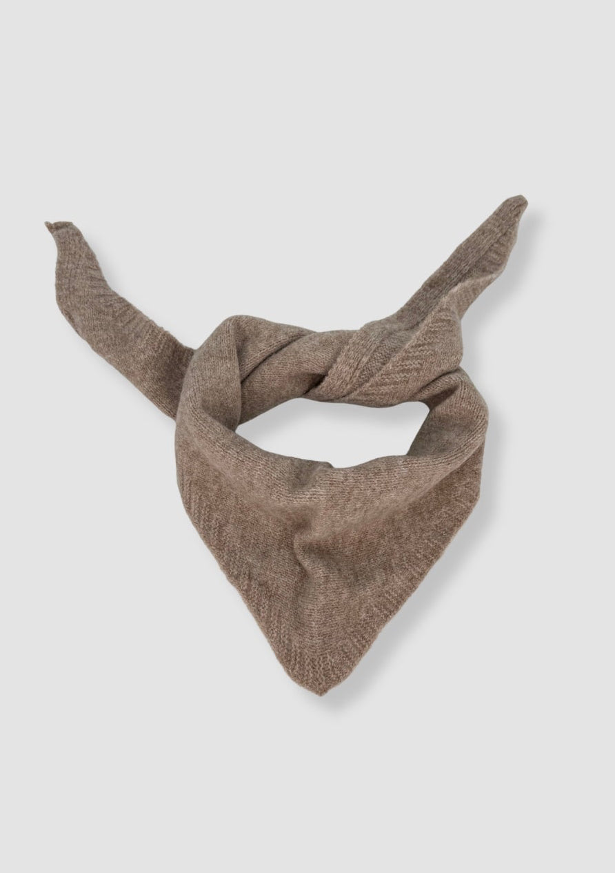 Classic triangle scarf Beige melange