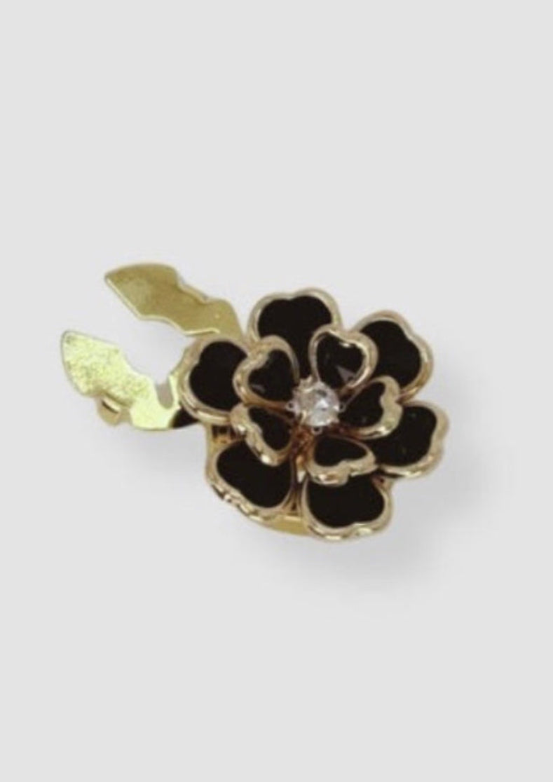 Enamel flower button charm Black
