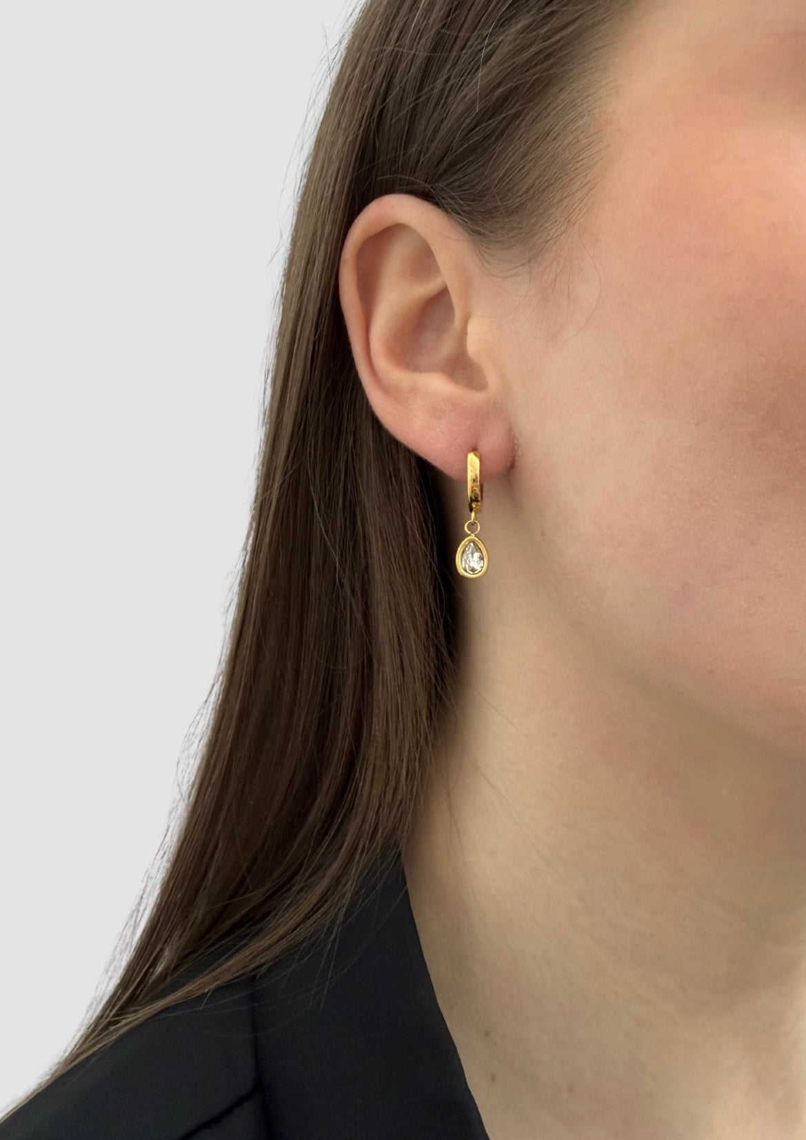 Crystal drop earrings Gold