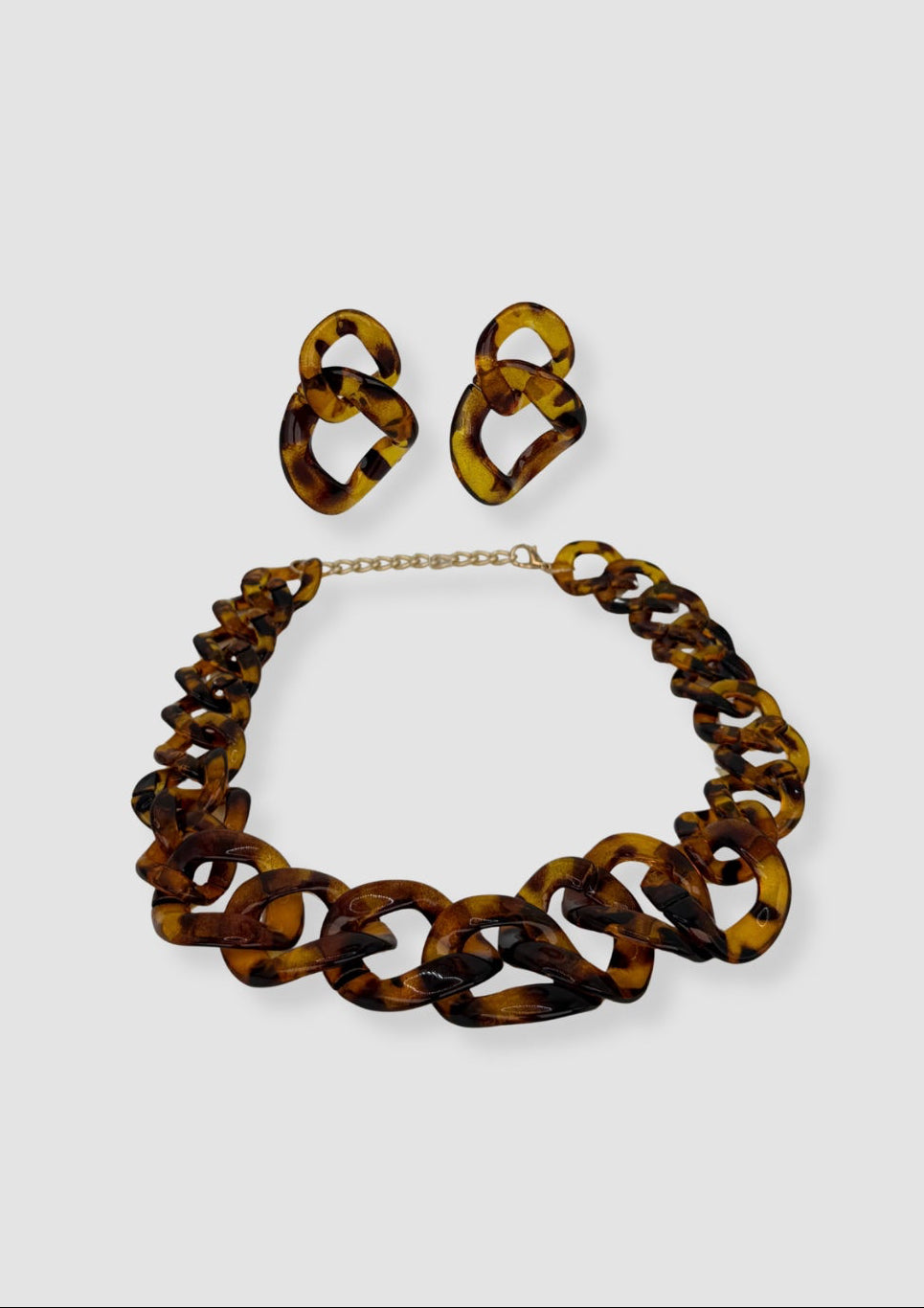 Leo chain earrings