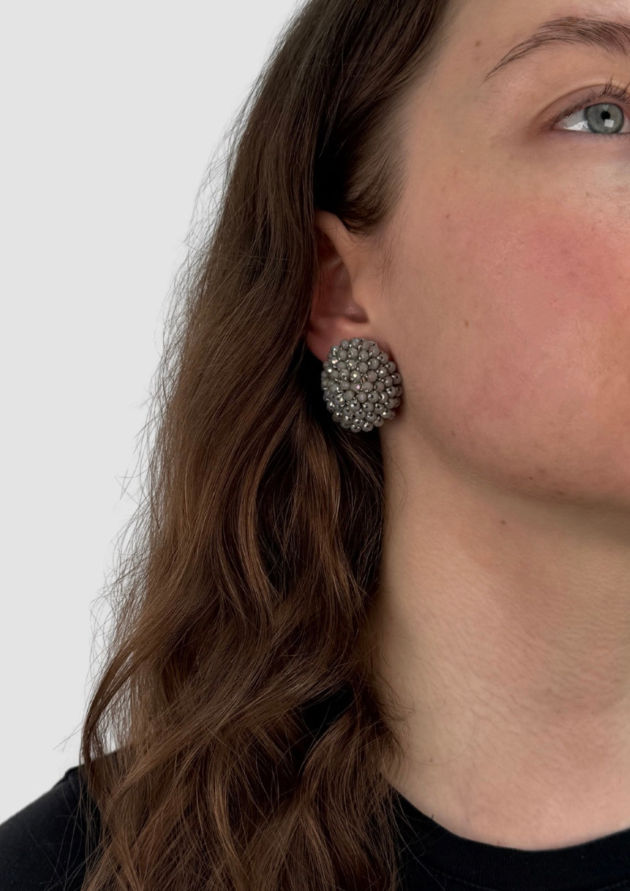 Grey pearls clips earrings