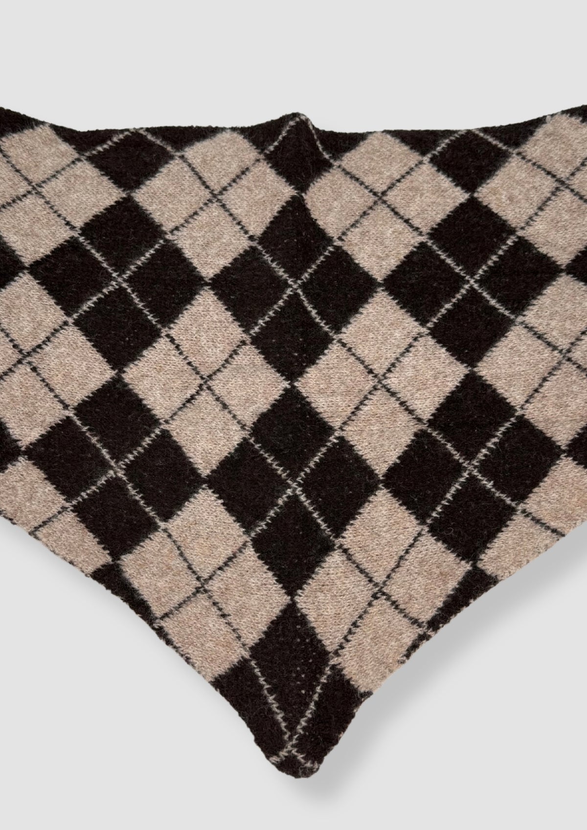 Argyle triangle scarf Brown