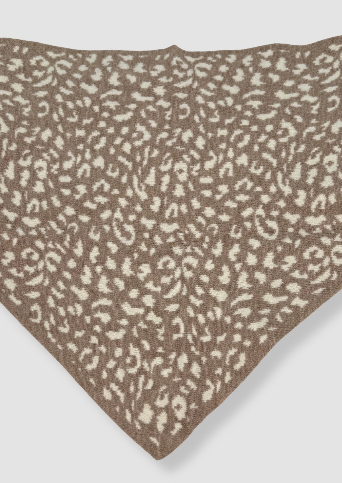 Leo triangle scarf Beige