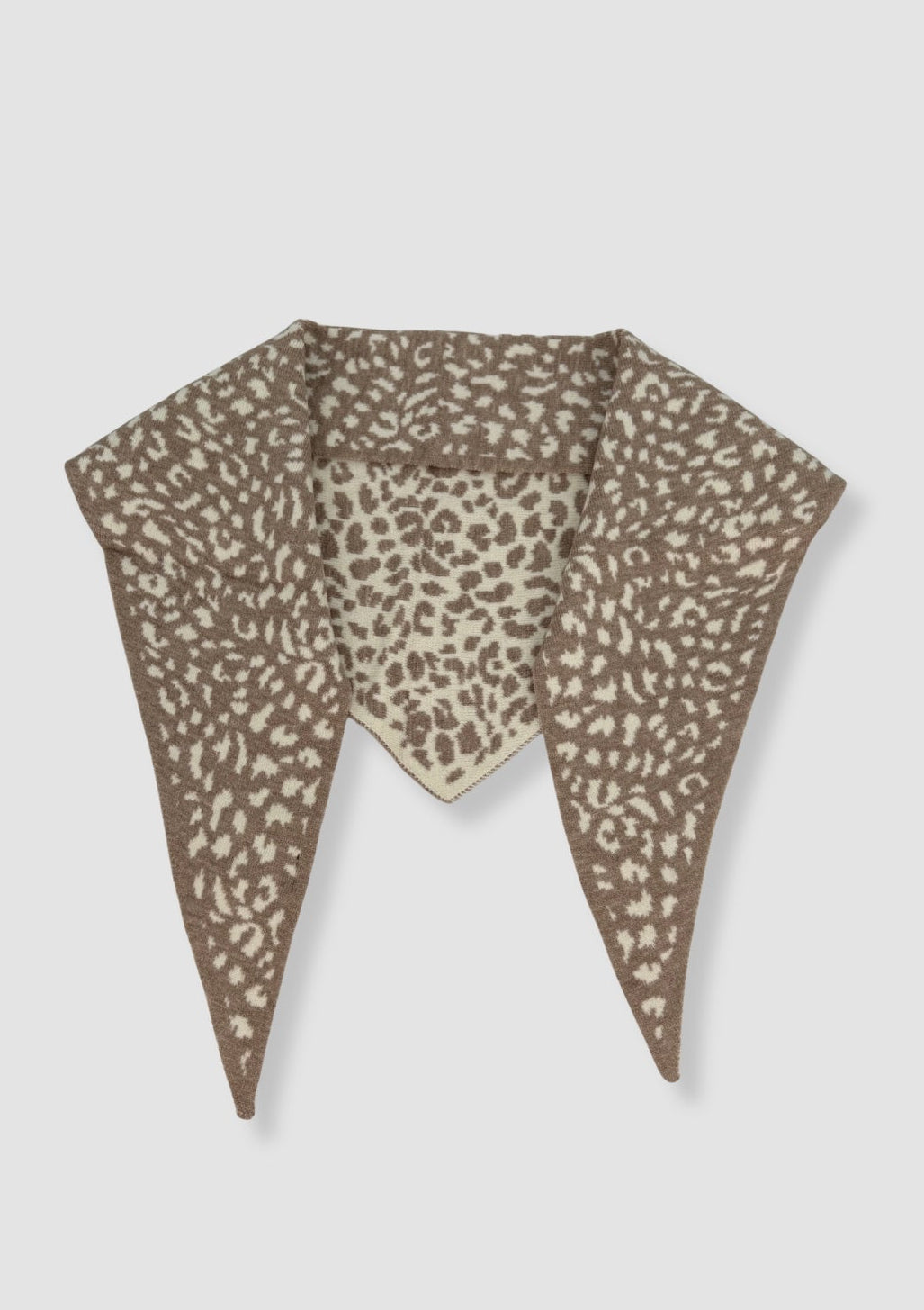 Leo triangle scarf Beige