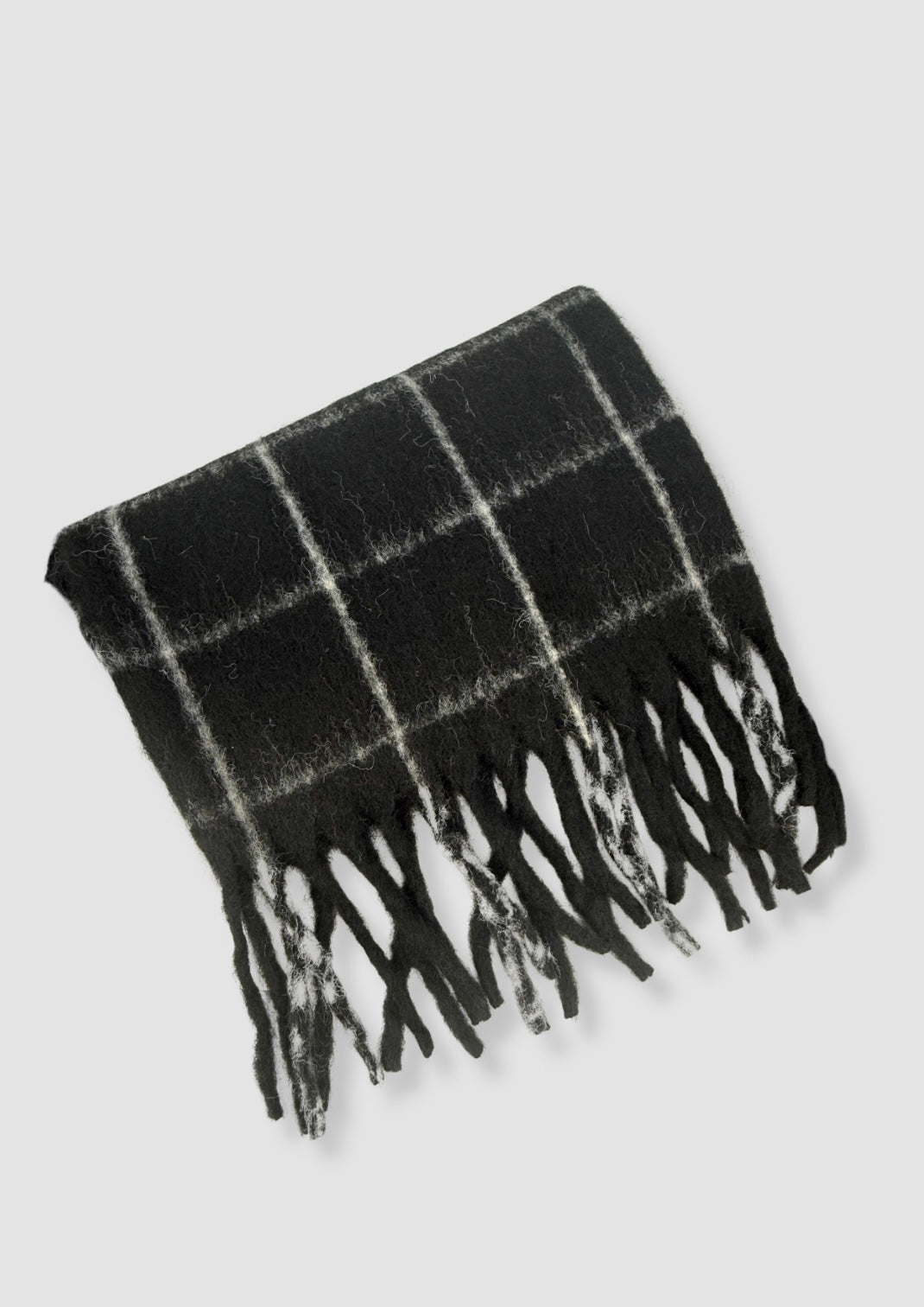 Fluffy checked scarf Black