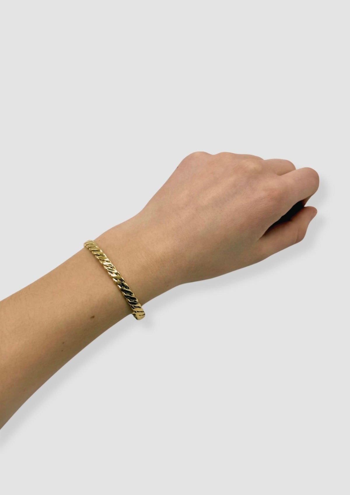 Braided cuff bracelet Gold
