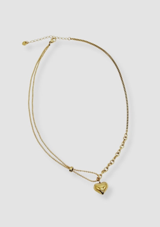 Heart necklace Gold