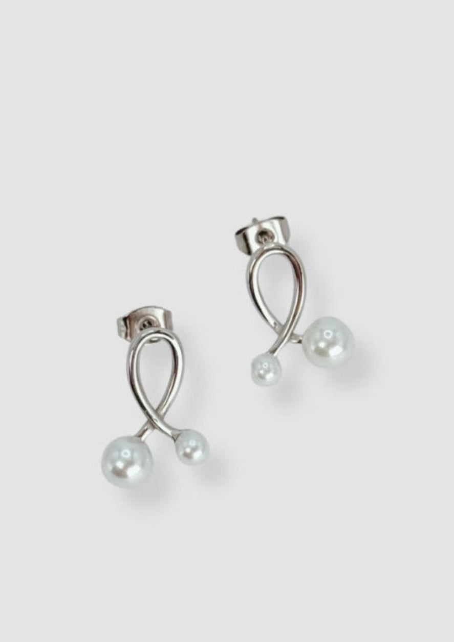 Pearls couple earrings Silver