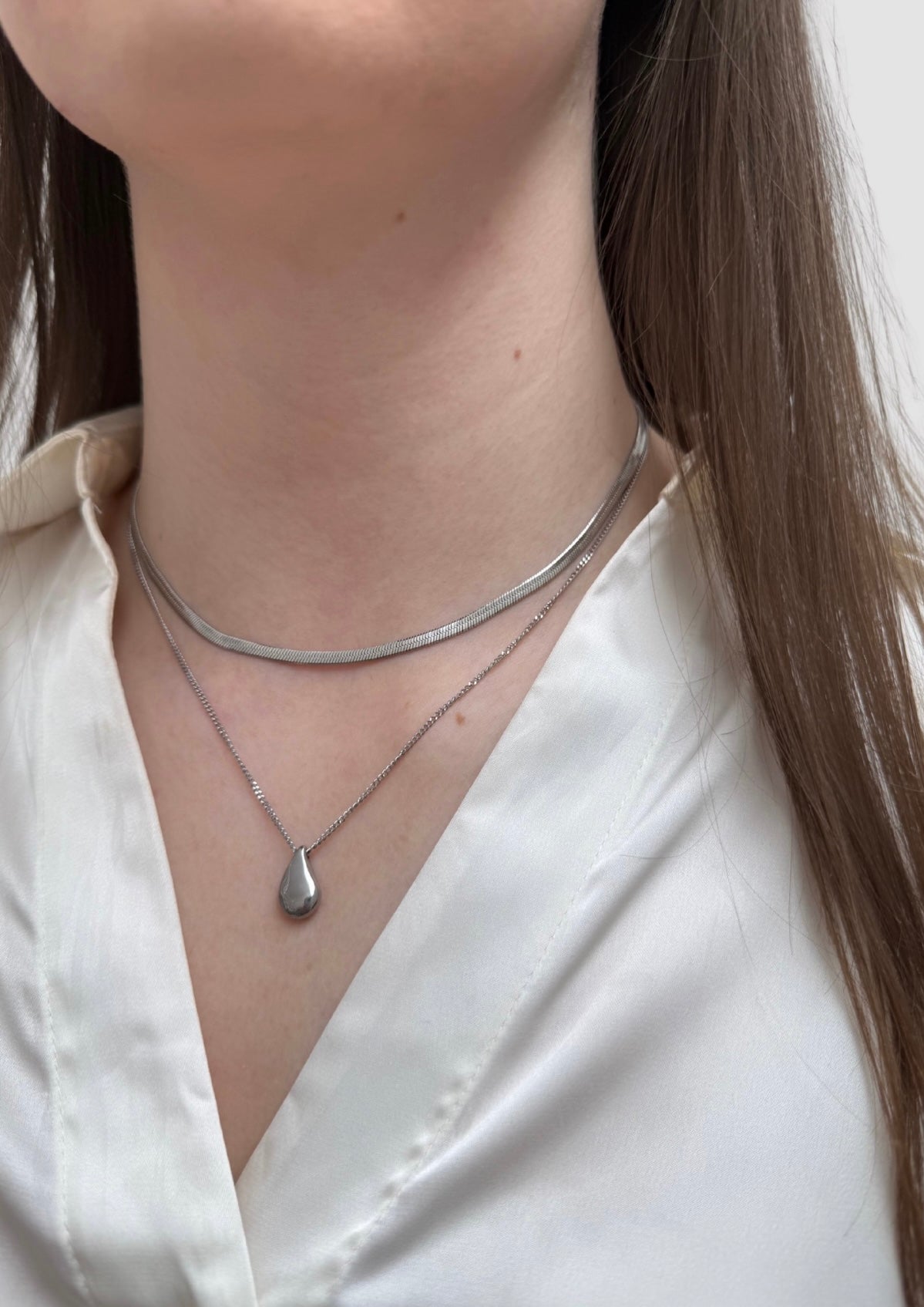 Drop layer look necklace Silver