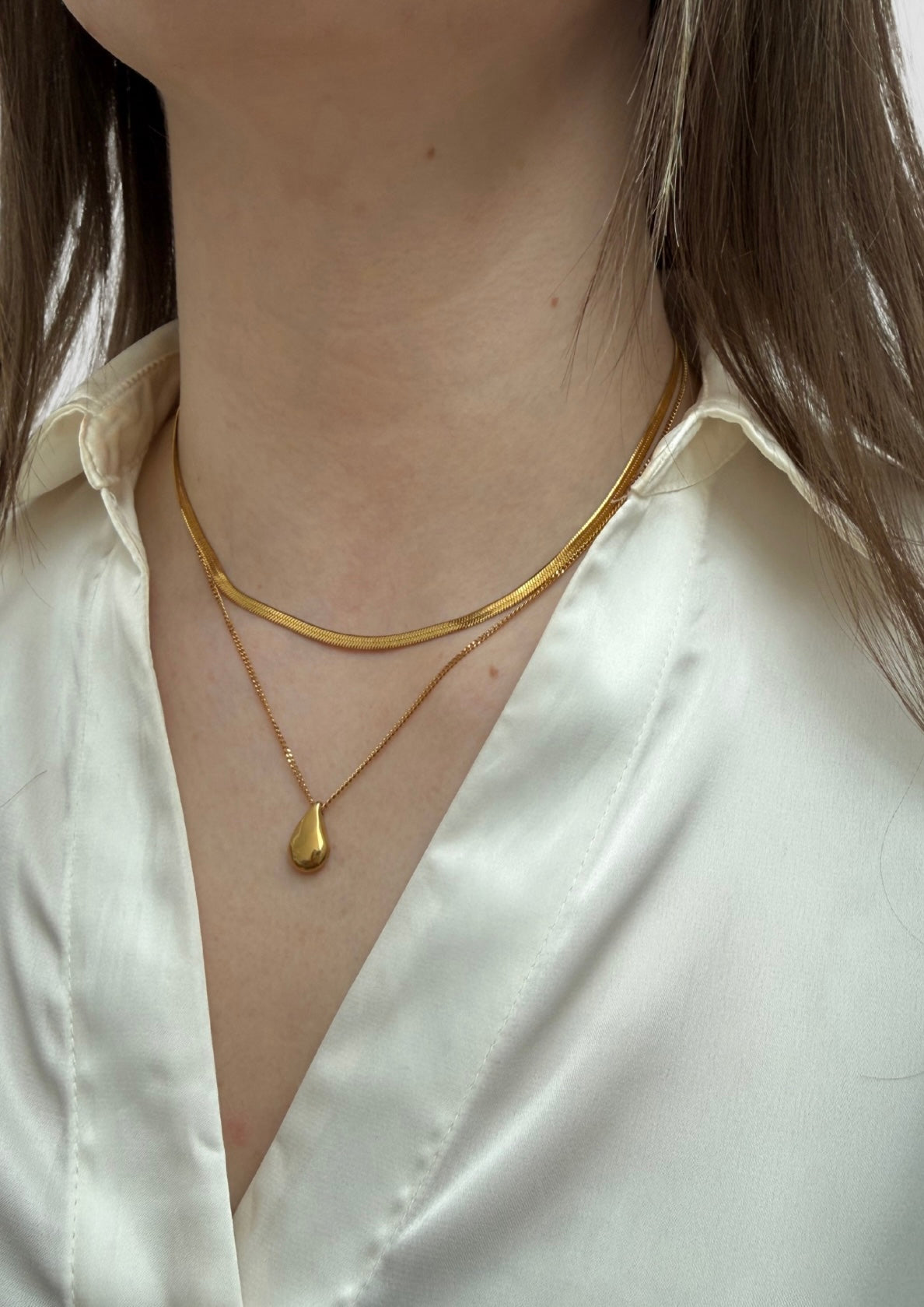 Drop layer look necklace Gold